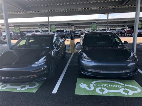 Fast Park | Houston, TX | EV Station
