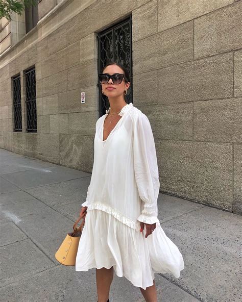 Get the look white flowy dress – Artofit