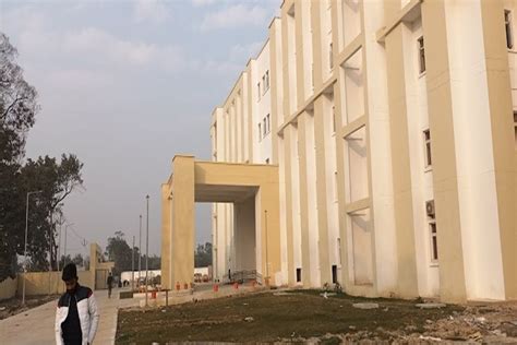 Maharshi Vishwamitra Autonomous State Medical College Ghazipur Campus ...