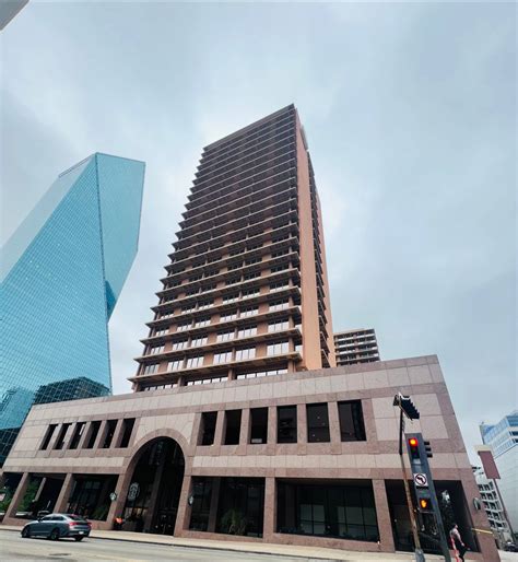 Choose Fairmont Dallas as your premier luxury hotel in downtown Dallas ...