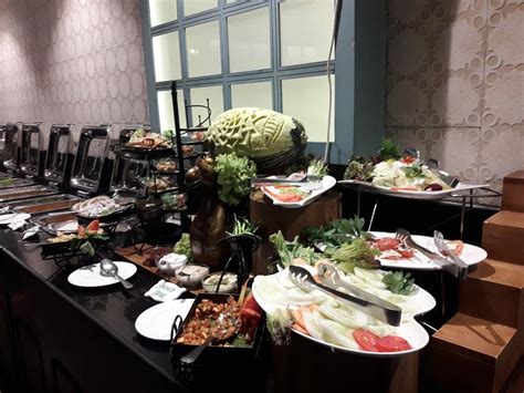 BINGE, Noida - Stellar IT Park Ground Floor Plot No. 25 Block C Near ...