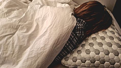 Layla Kapok Pillow review 2023 | TechRadar