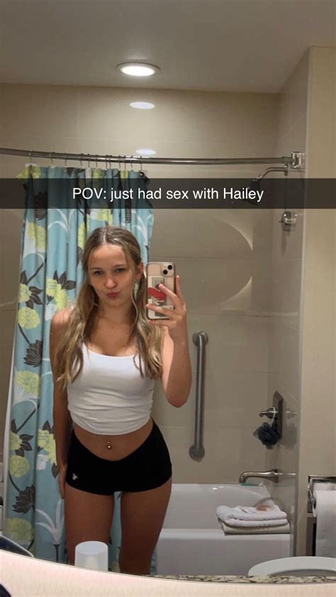 Leaked snap from Emma : r/SydneyHilliard