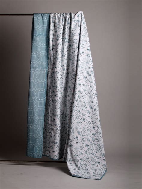 Serene White Printed Dohar – vVyom