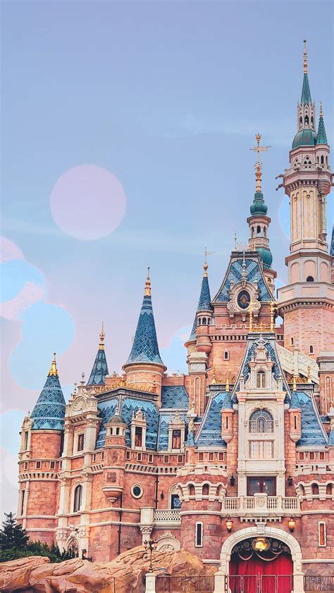 [200+] Disneyland Backgrounds | Wallpapers.com