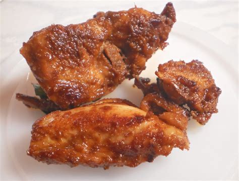 Spicy pan fried chicken recipe - Recipe Petitchef