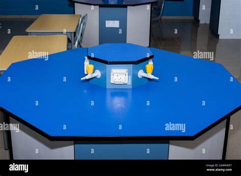 Science Table 的图像结果