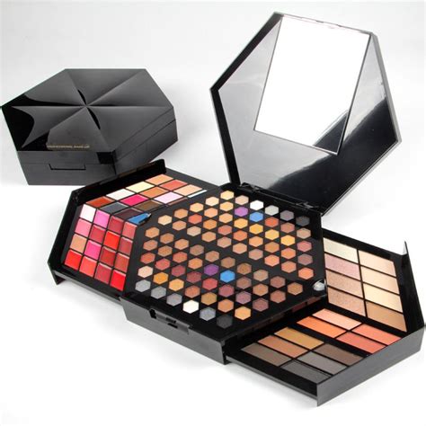 FantasyDay FantasyDay Gift Set Makeup Kit All In One Makeup Palette 130 ...