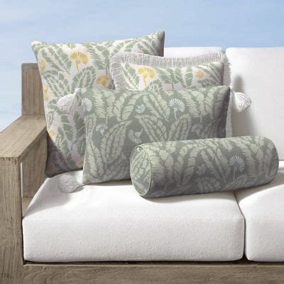 Freya Leaf Indoor/Outdoor Pillow | Frontgate