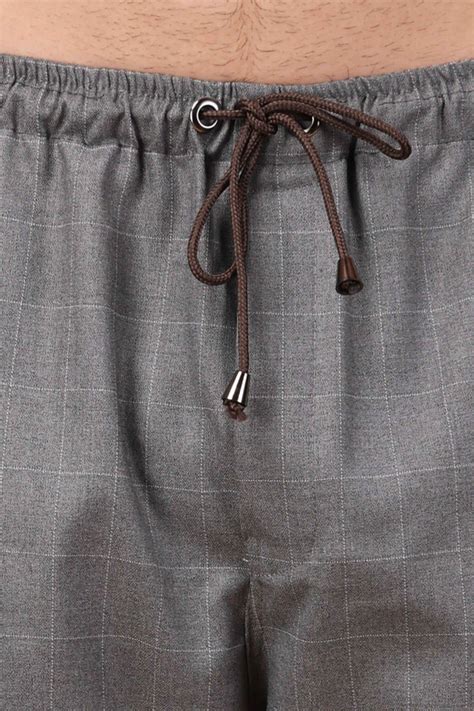 Buy Plus Size Graphite Checked Stretchable Cargo | Apella - The XS to ...