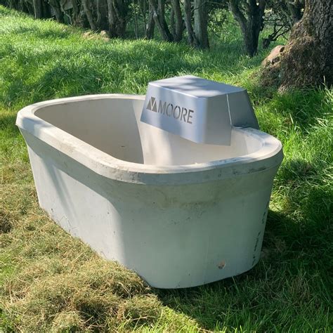 Concrete Water Trough 75 Gallon | Cattle Water Trough