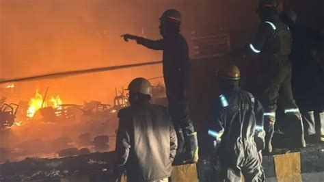 Over 60 LPG cylinders loaded in truck explode in Ghaziabad; 4 shops ...