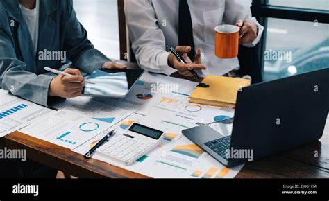 Consulting 的图像结果