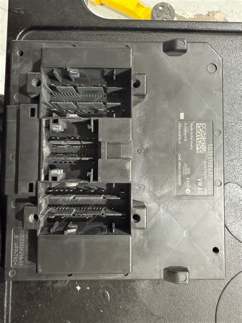 How Does a BCM Module Work 的图像结果