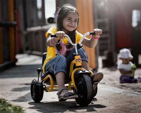 Jungheinrich: Material Handling & Intralogistics Solutions