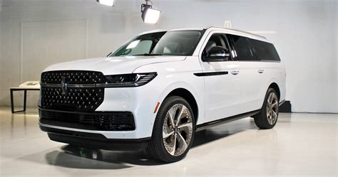 Lincoln Navigator future product plan - Automotive News