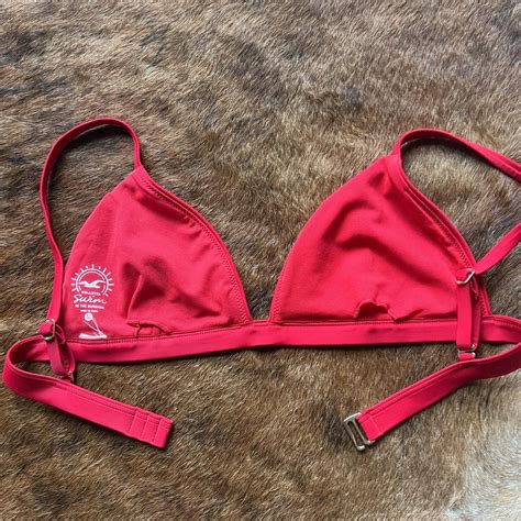 Gilly Hicks Women's Red Bikini-and-tankini-tops | Depop