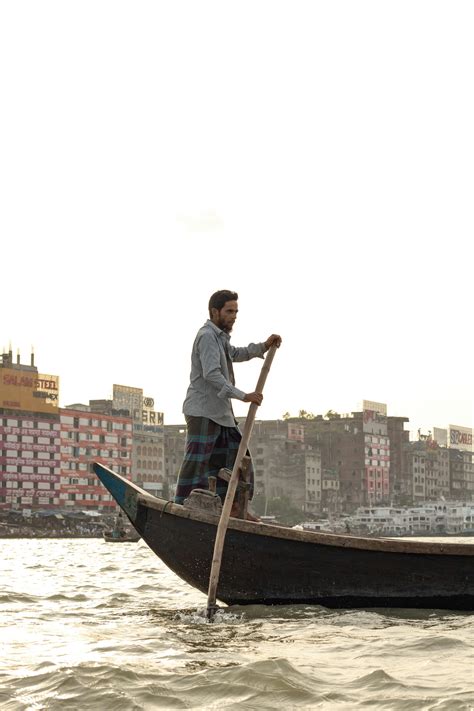 Man With Boat Photos, Download The BEST Free Man With Boat Stock Photos ...