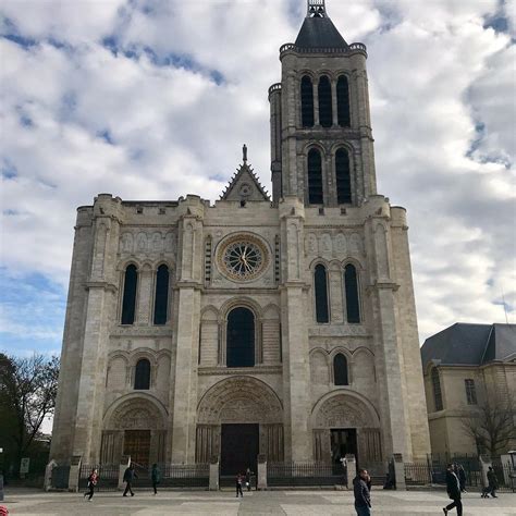 Pin by Gabriel on Ecclesia | Cathedral architecture, Basilica of st ...