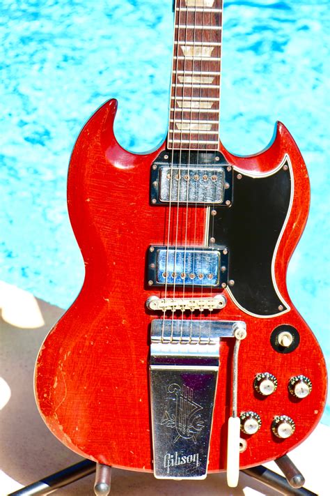 Who Invented the Electric Guitar? — Vintage Guitars