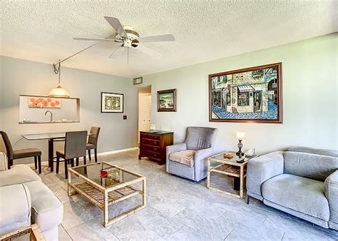 Indian Shores, Florida United States - Bay Mariner Condominium 115 ...