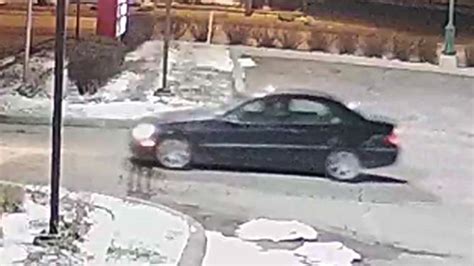 Michigan cops search for 2 accused of running over waitress | Kansas ...