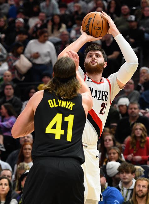 PHOTOS » Trail Blazers vs Jazz on December 3rd, 2022 Photo Gallery ...