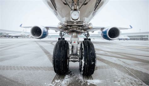 Demystifying Weather Delays | Business Jet Traveler