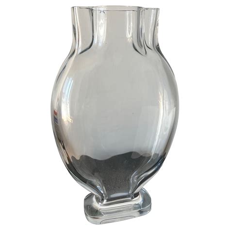 Antique Crystal Vase Made in France 1950s, Art For Sale at 1stDibs