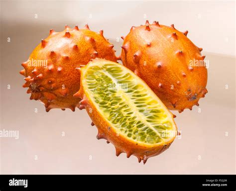 Kiwano, fruits, sliced, African horned cucumber, studio, Cucumis ...