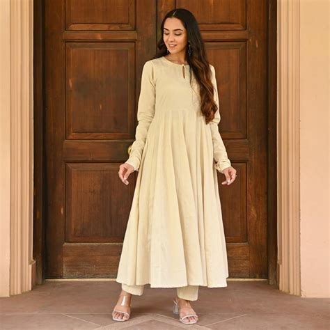 Amili Kali Side Slit Handloom Set – Kameez.co
