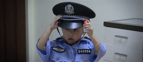 当警察的小孩，是什么体验？-中国长安网
