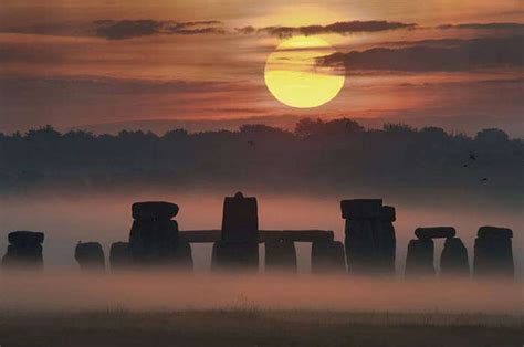11 Bewitching Places Of The World Where The Sun Never Sets