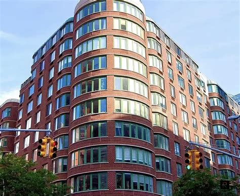 295 Greenwich Street Tribeca New York NY 10007 - R New York