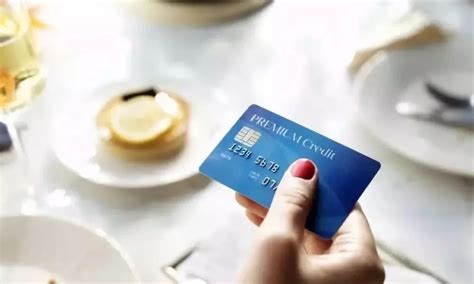 信用卡降额封卡前的2个征兆，看你有没有被风控？__财经头条