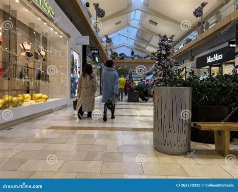 Bellevue, WA USA - Circa December 2022: Wide View of People Shopping ...