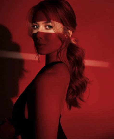 What Is A Nuru Massage? | Features, Benefits and More