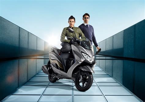 Suzuki Burgman Street 125 Price, Images, Colours, Mileage, Specs & Reviews