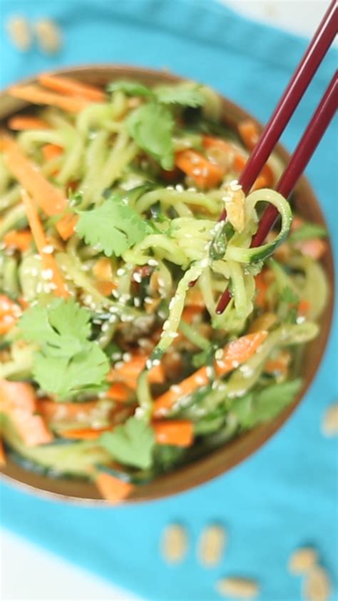 Thai carrot and cucumber noodle salad – Artofit