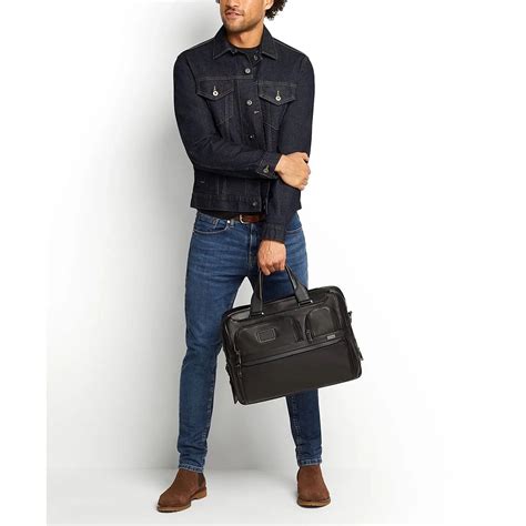 ALPHA EXPANDABLE ORG LAPTOP BRIEF || Tumi©