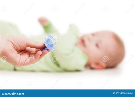 Pacifier To Sleep Newborn