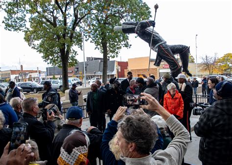 'Band Together' sculpture dedicated in Muskegon Heights - mlive.com