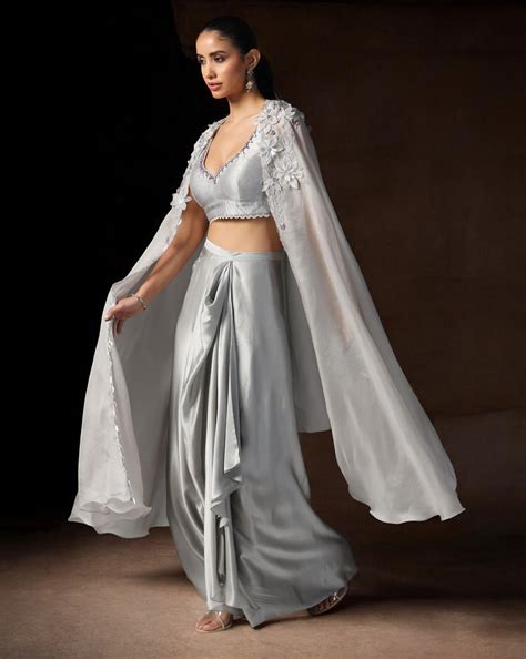 Yashodhara - Indian wear embellished with exquisite embroidery