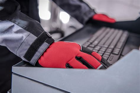 Computer Car Diagnostic Software 的图像结果