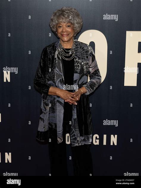 Emily yancy hi-res stock photography and images - Alamy