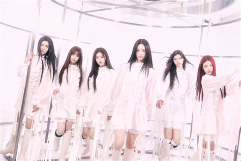 AtHeart Officially Debuts With New EP And Single, Plot Twist