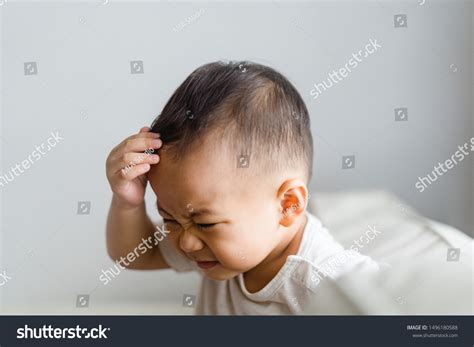 156 Baby Scratching Head Asian Images, Stock Photos & Vectors ...