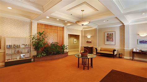 Stanetsky Memorial Chapels | Jewish Funeral Home