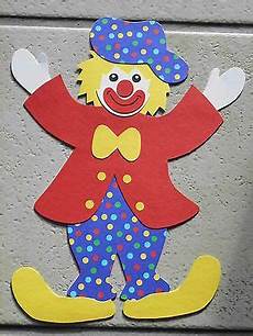 clown malvorlagen ausdrucken selber machen fensterbild tonkarton karneval fasching clown poldi punkte clown malvorlagen ausdrucken selber machen fensterbild tonkarton karneval fasching clown poldi punkte