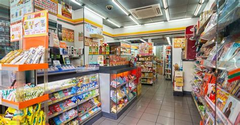 Local Independant Convenience Store 的图像结果